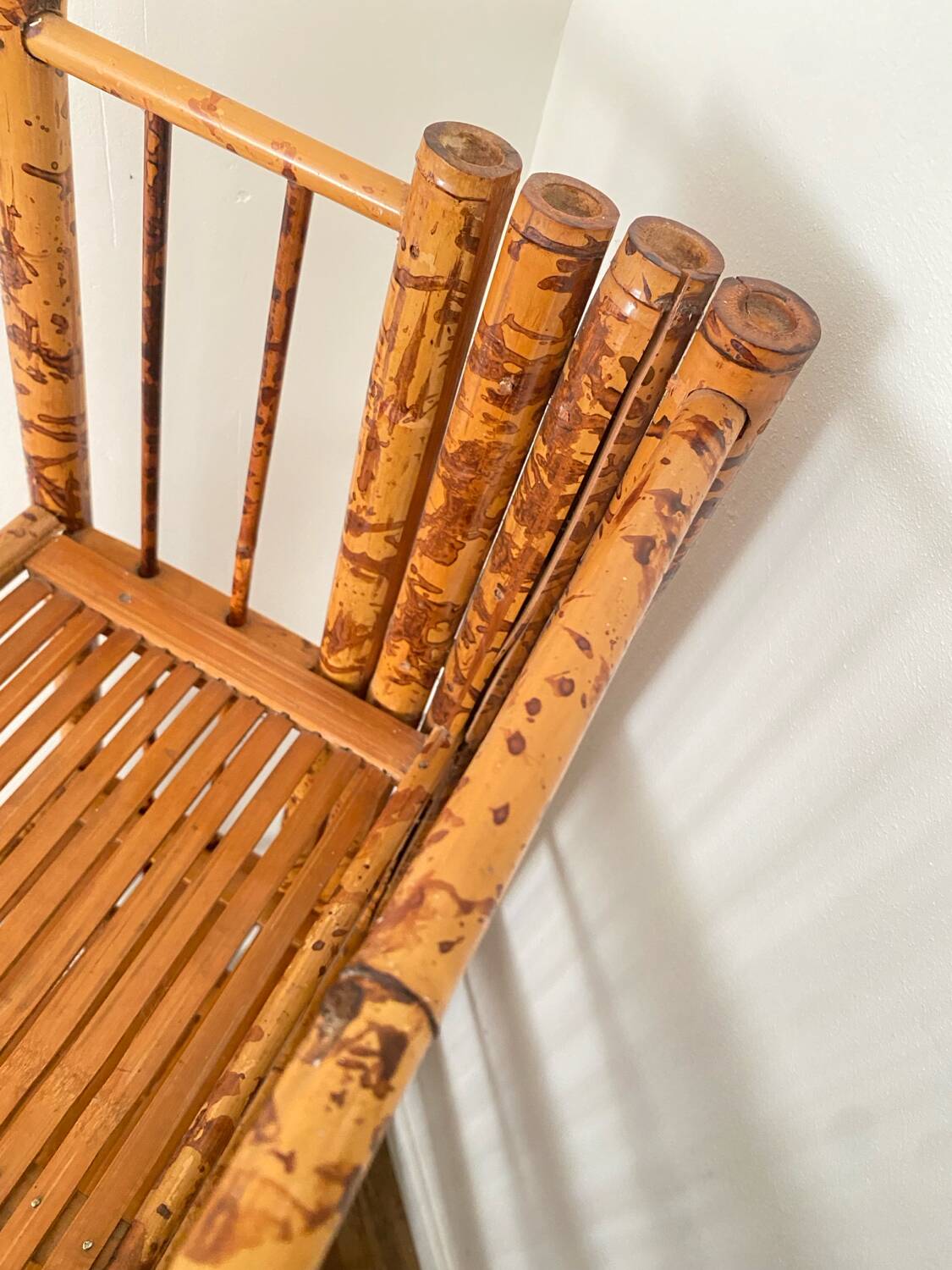 70's foldable bamboo shelf