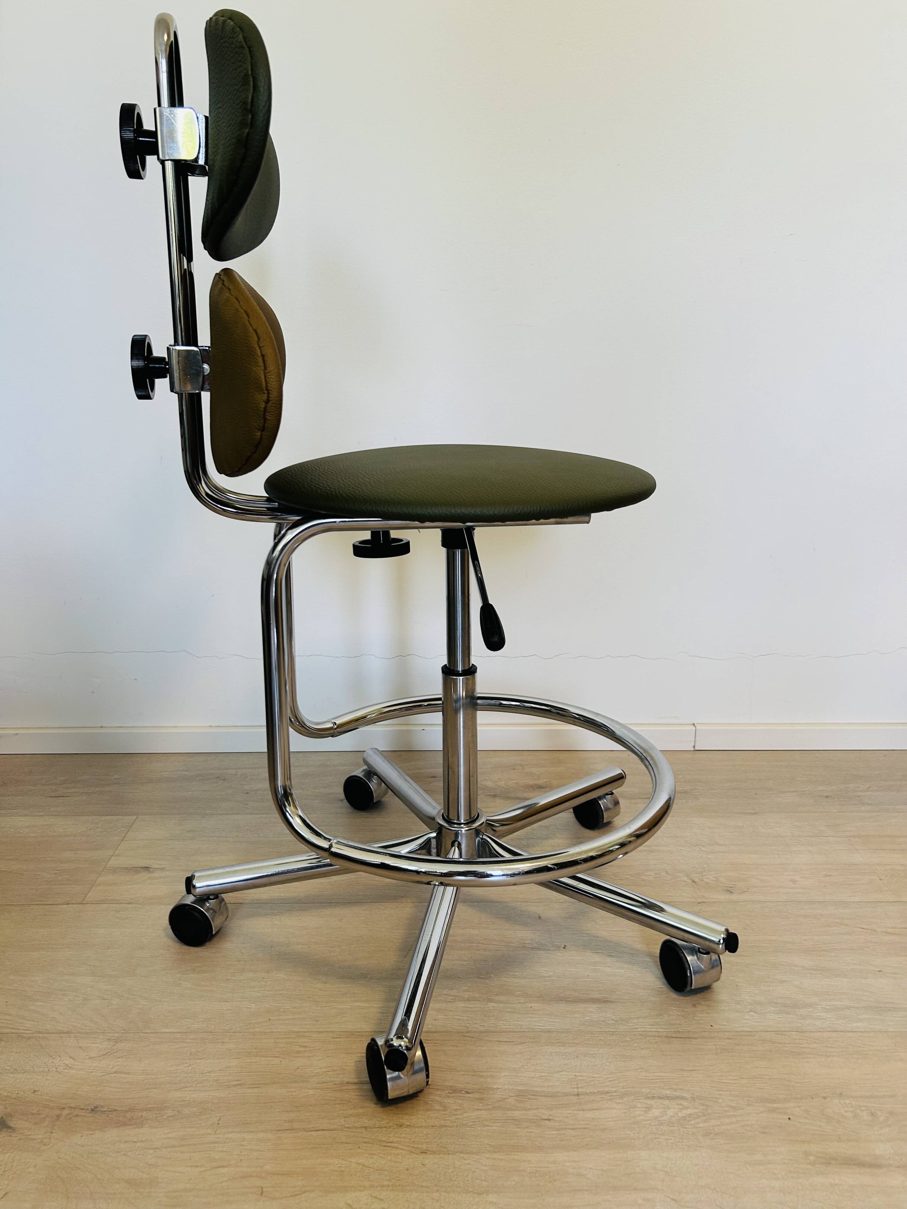 Vintage Desk Chair by Kovona model Marshmallow, 1970’s
