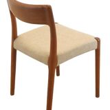 Ensemble de 4 chaises de salle à manger danoises en teck "Borup".