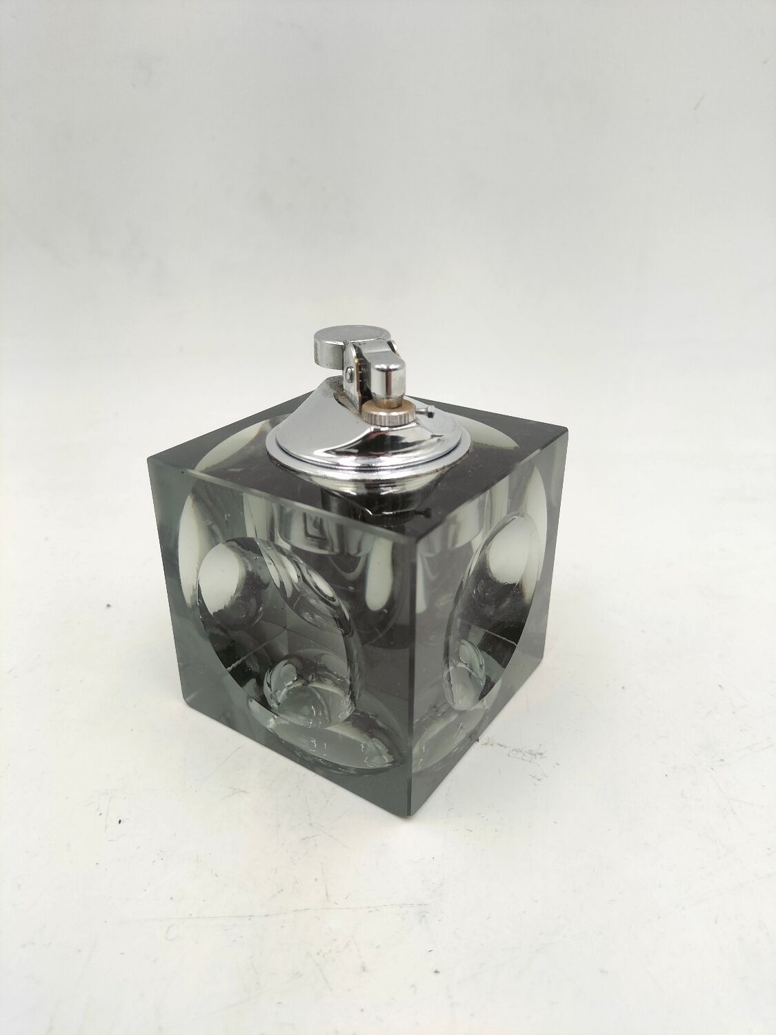 Briquet Antonio emperor ice cube model