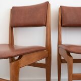 Pair of chairs in wood and brown skaï