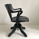 American office chair from the late 19th century