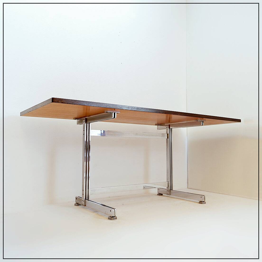 Jules Wabbes, “Cintree” desk, circa 1960