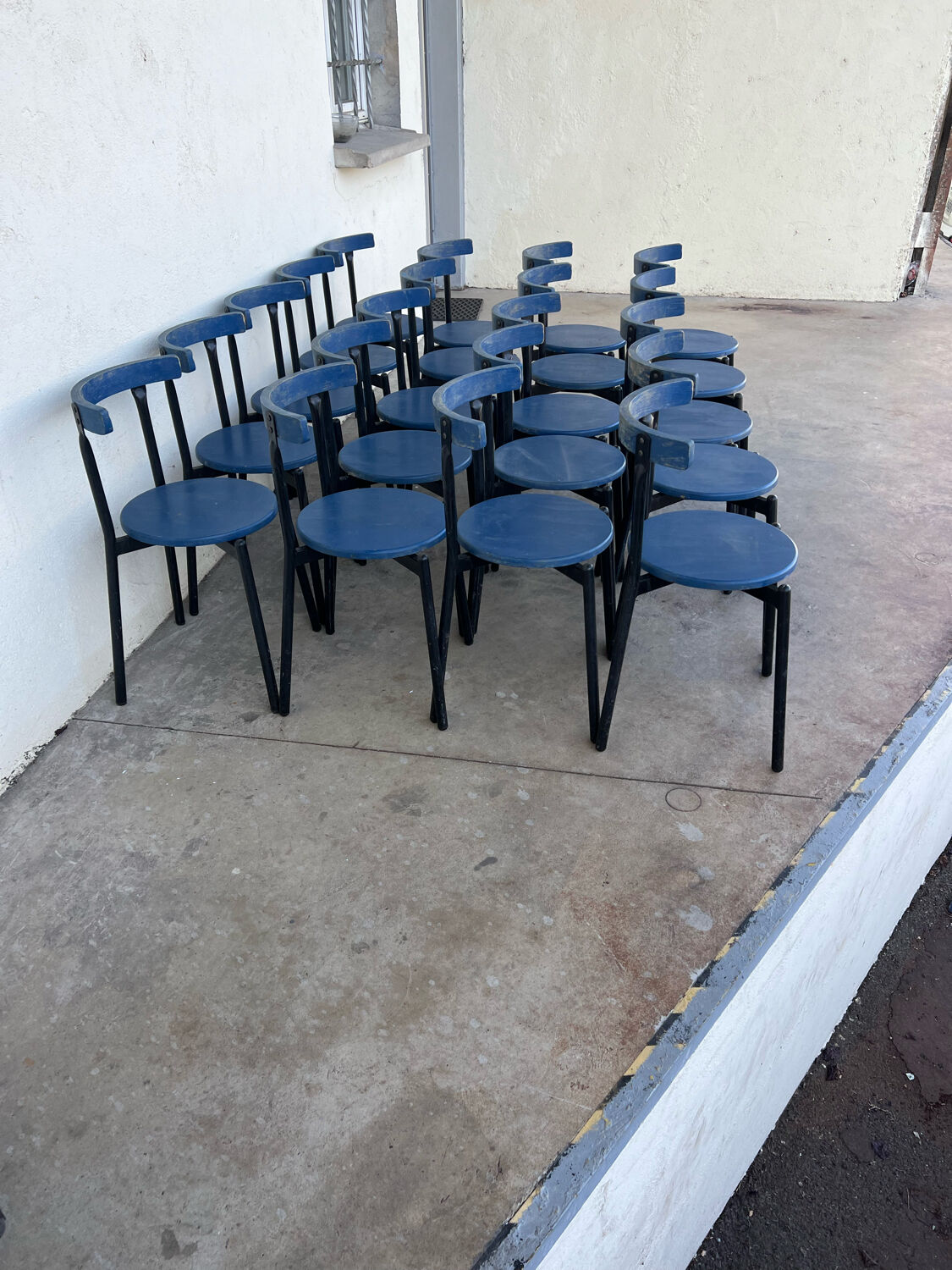 Lot de chaises design
