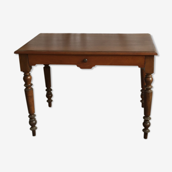 Table bureau