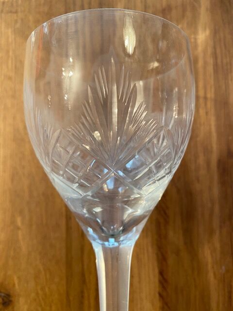 Lot of 9 crystal glasses