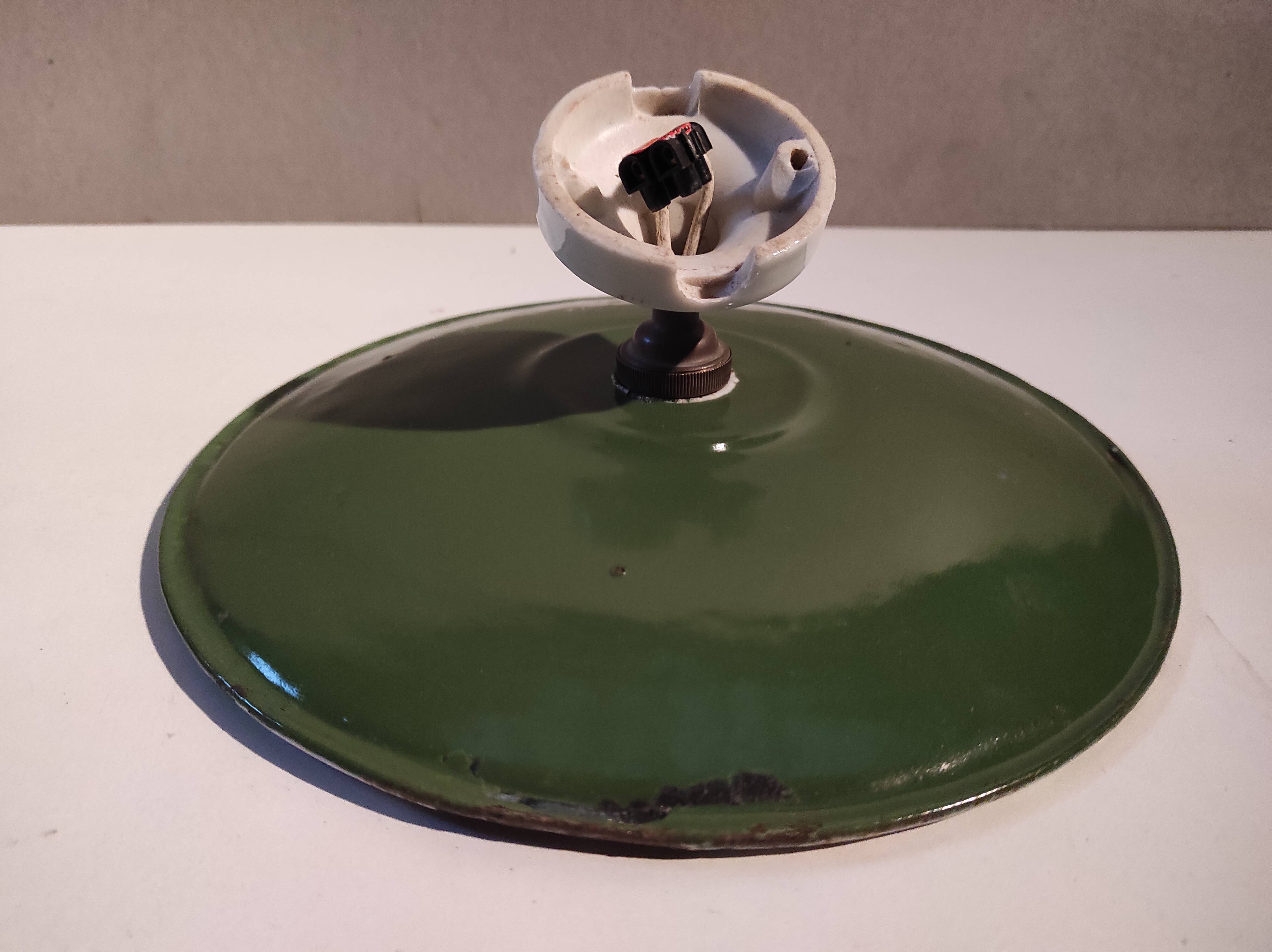 Wall lamp lampshade vintage enamelled sheet metal green and white