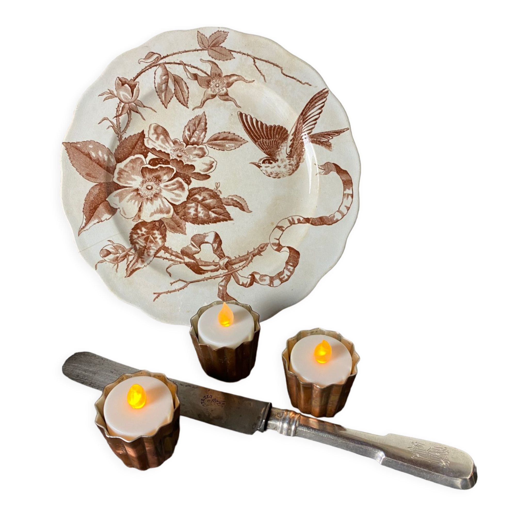 Old English iron earth pedestal dish