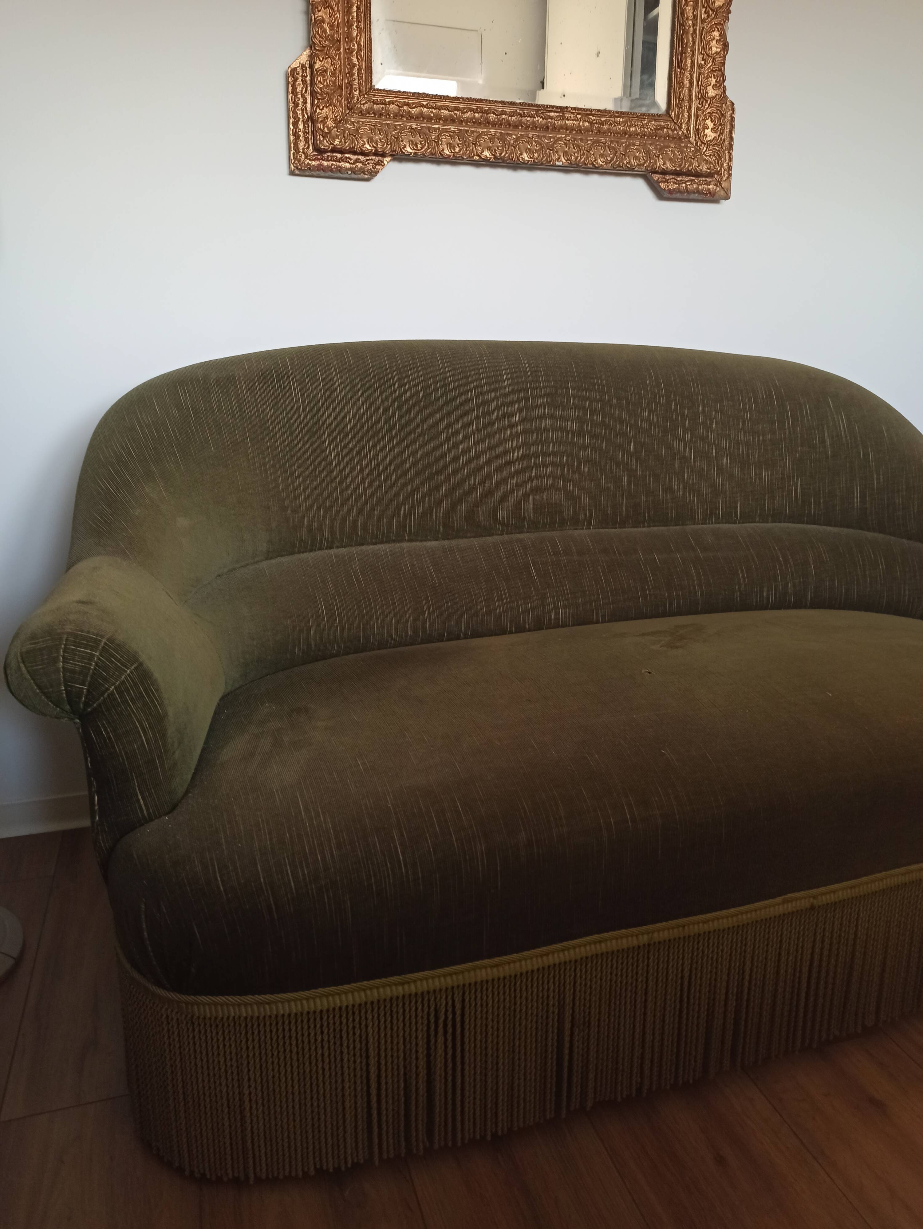 Vintage toad sofa