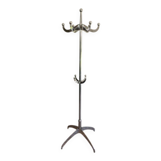 Designer coat rack in riveted chrome. Yasuaki Sasamoto "Dulton" Askilik