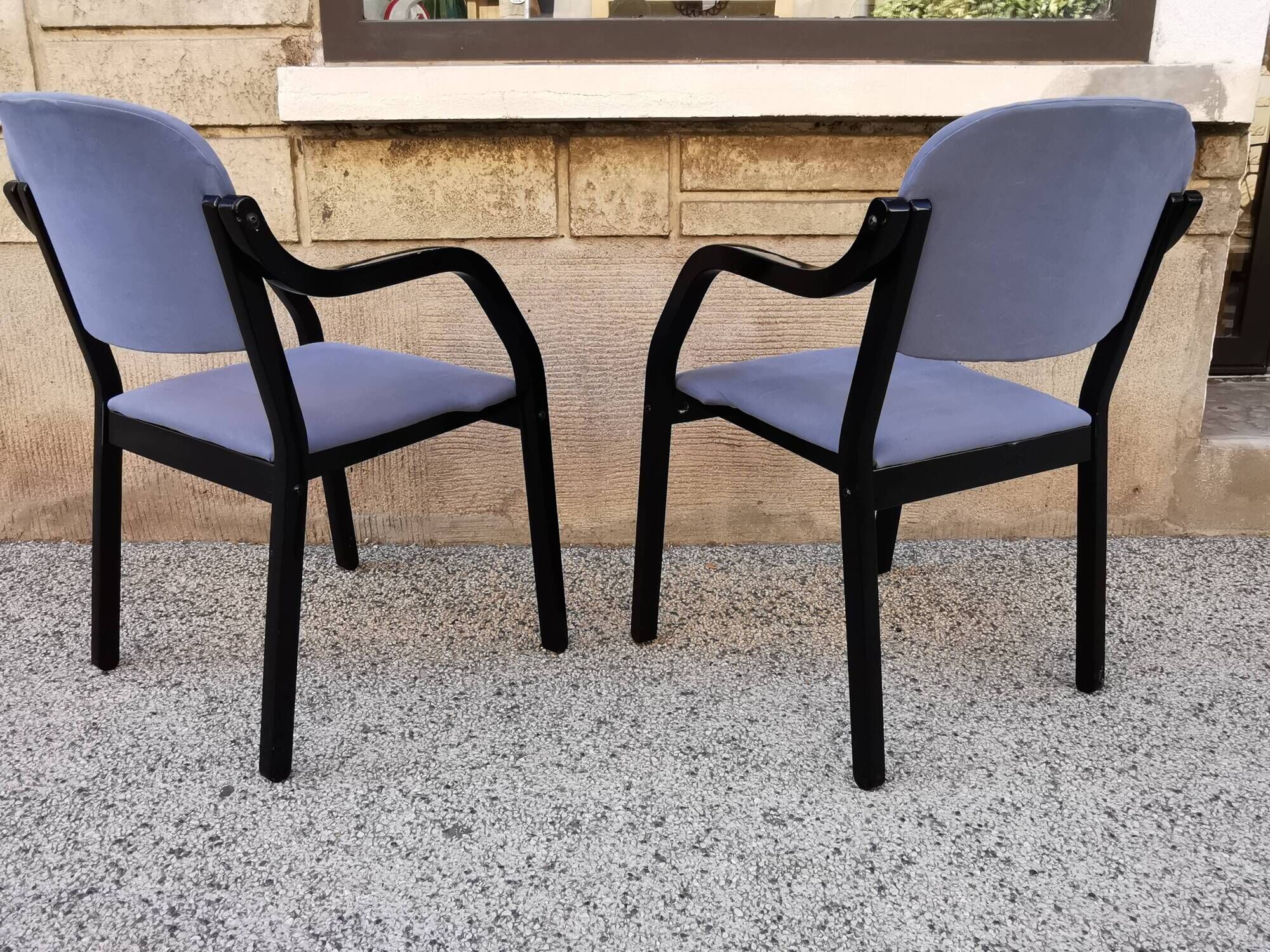 Suite de 4 fauteuils italiens vintage des années 80