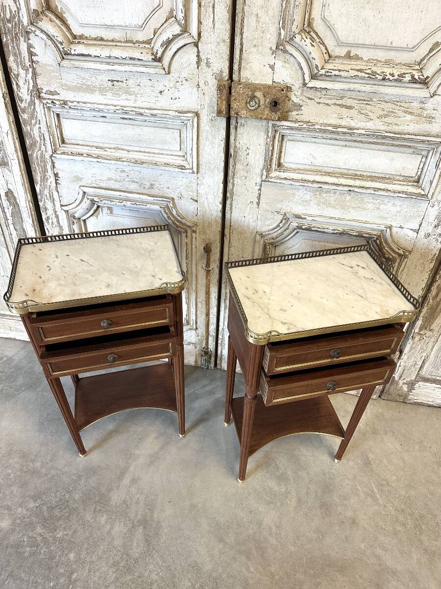 Paire de chevets Louis XVI circa 1960