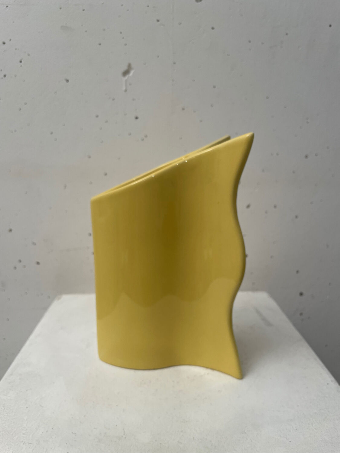 Asa vase 1980