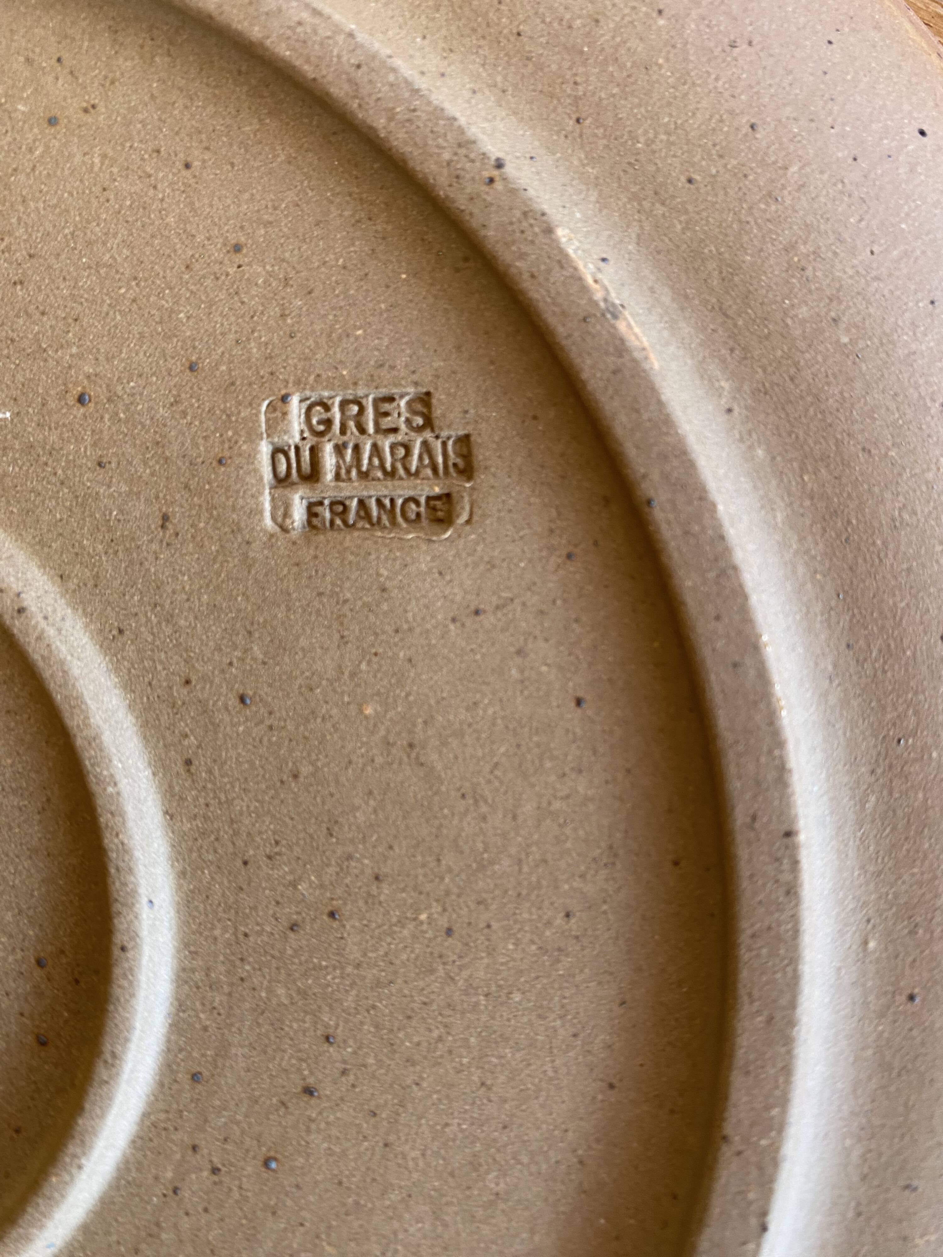 4 Gres du Marais dinner plates