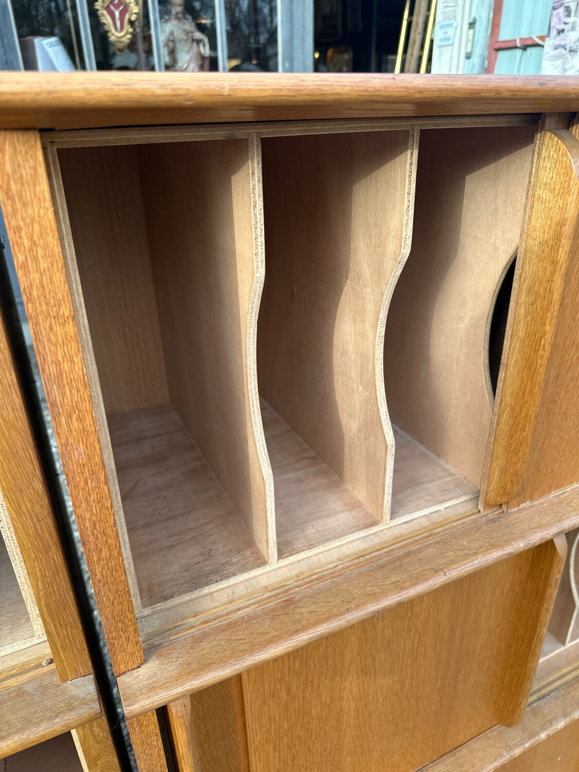 Didier Rozaffy filing cabinet for Oscar