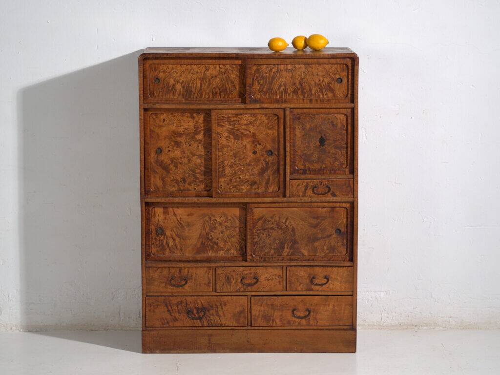 Ancient Japanese tansu of the mizuya-dansu type – Taishō/Showa period (circa 1910-1940)