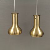 Un ensemble de lampes suspendues Junge des années 1980, en laque couleur or