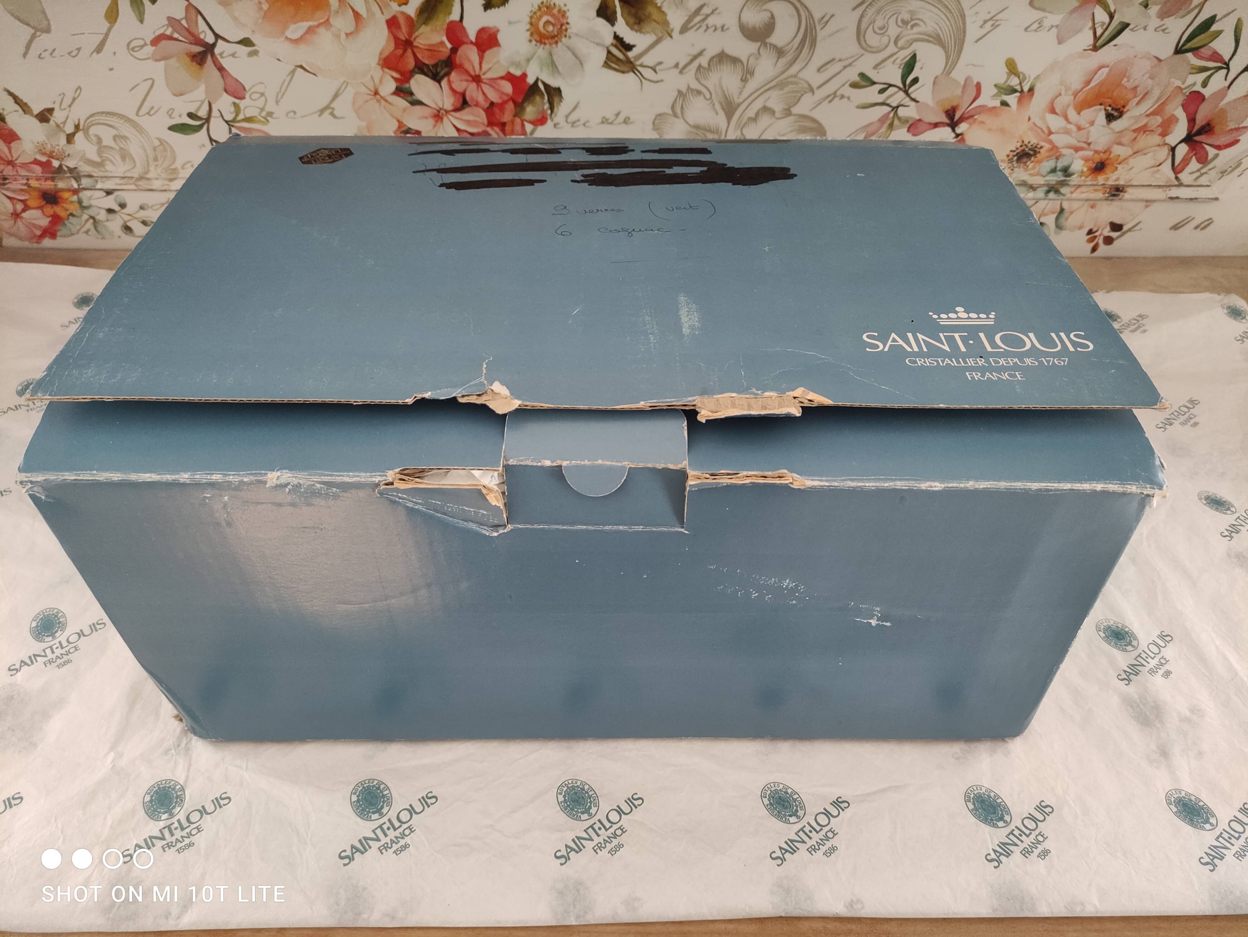 Set of 9 unstamped Saint-Louis wine glasses drinking Chartreuse green