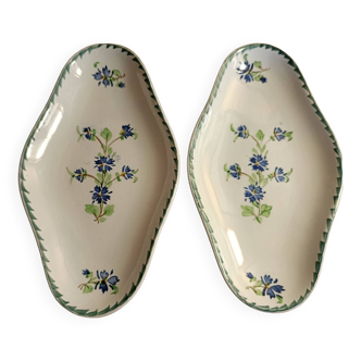 Two iron clay bowls decorated with cornflowers.