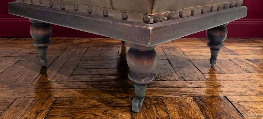 Ottoman chesterfield