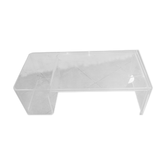Plexiglas coffee table by Patricia Urquiola