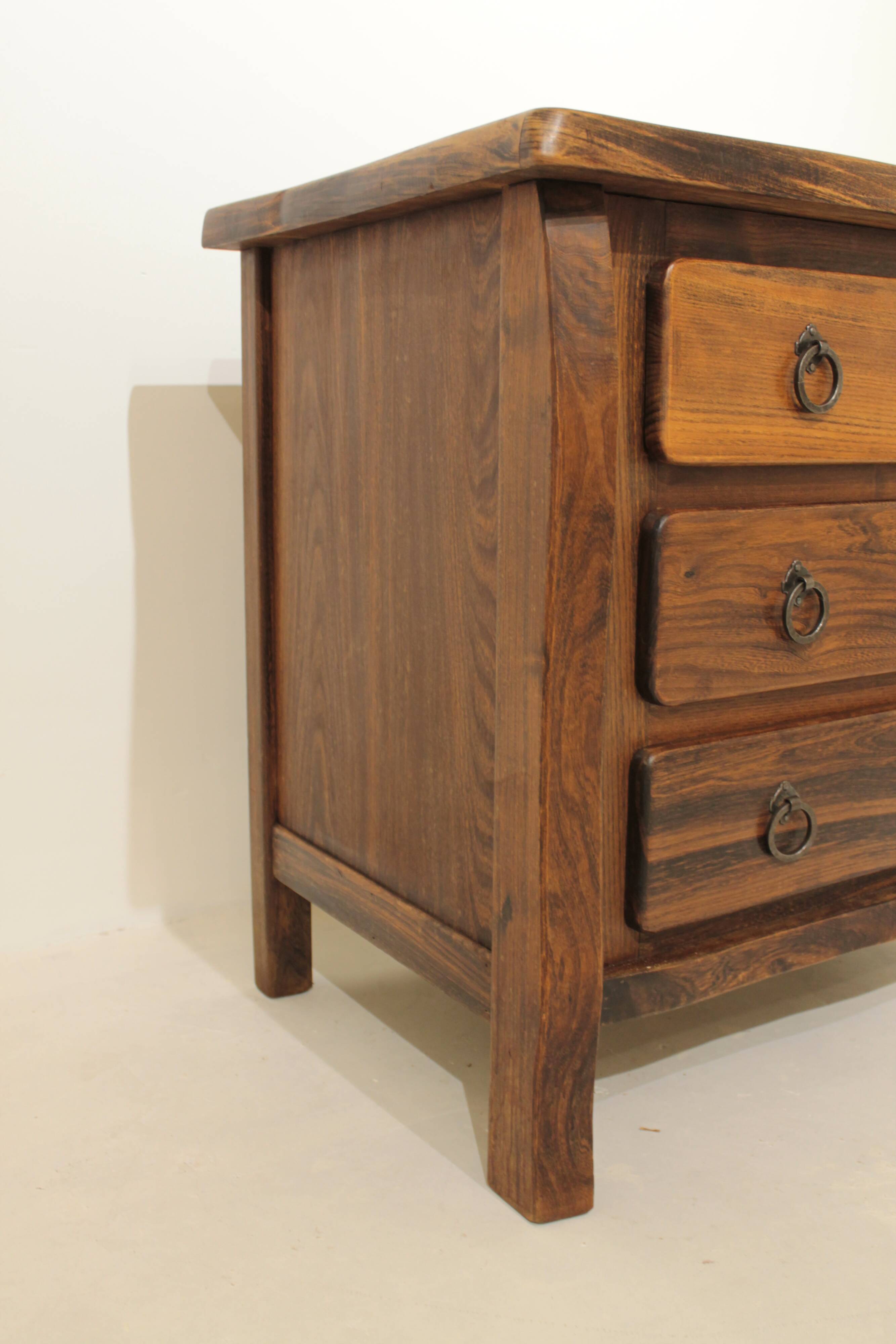 Commode brutaliste en orme Aranjou - Année 60
