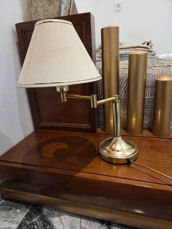 Lampe en laiton articulée ancienne vintage boudet classique chic fabriquée en France