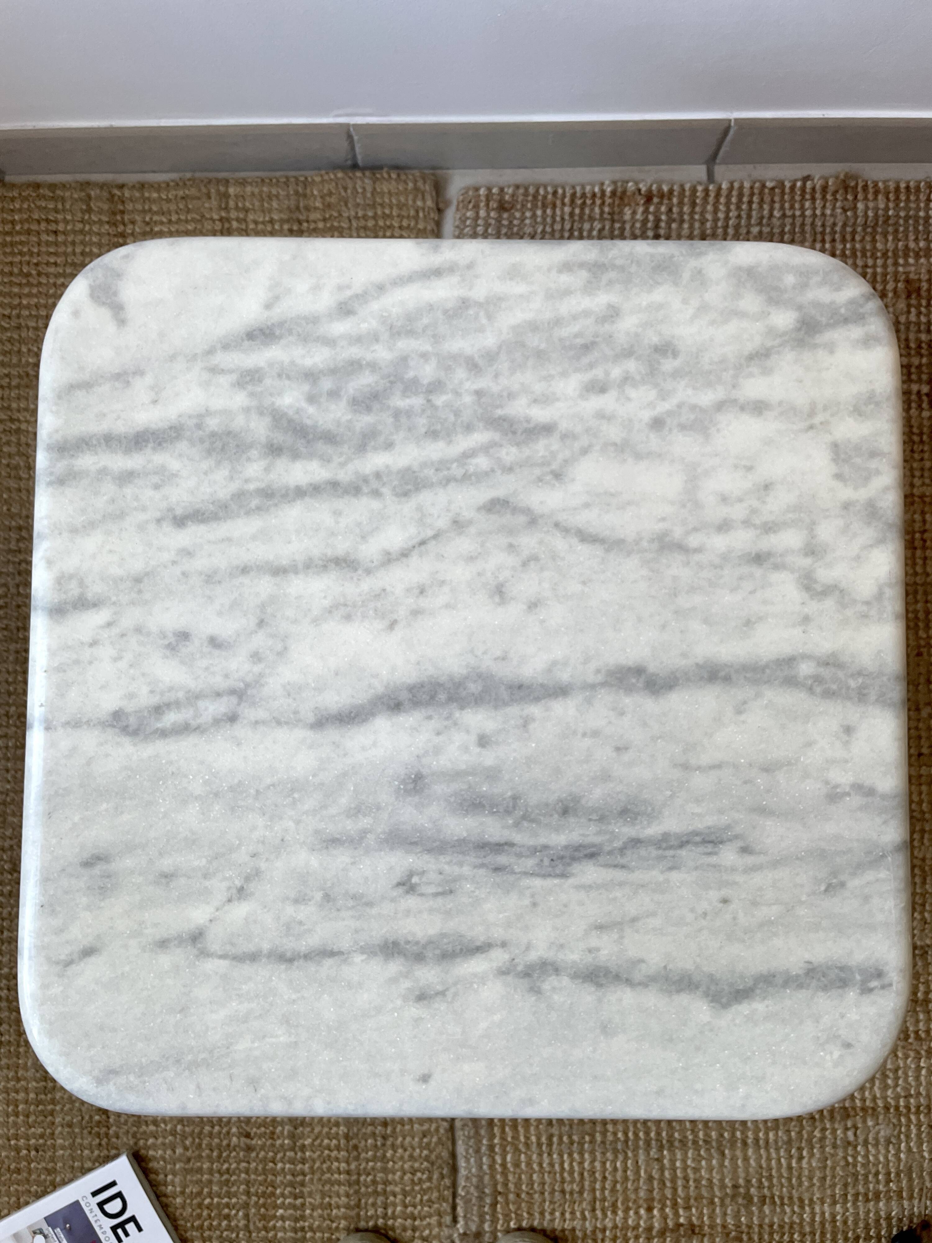 Square coffee table in Italian marble