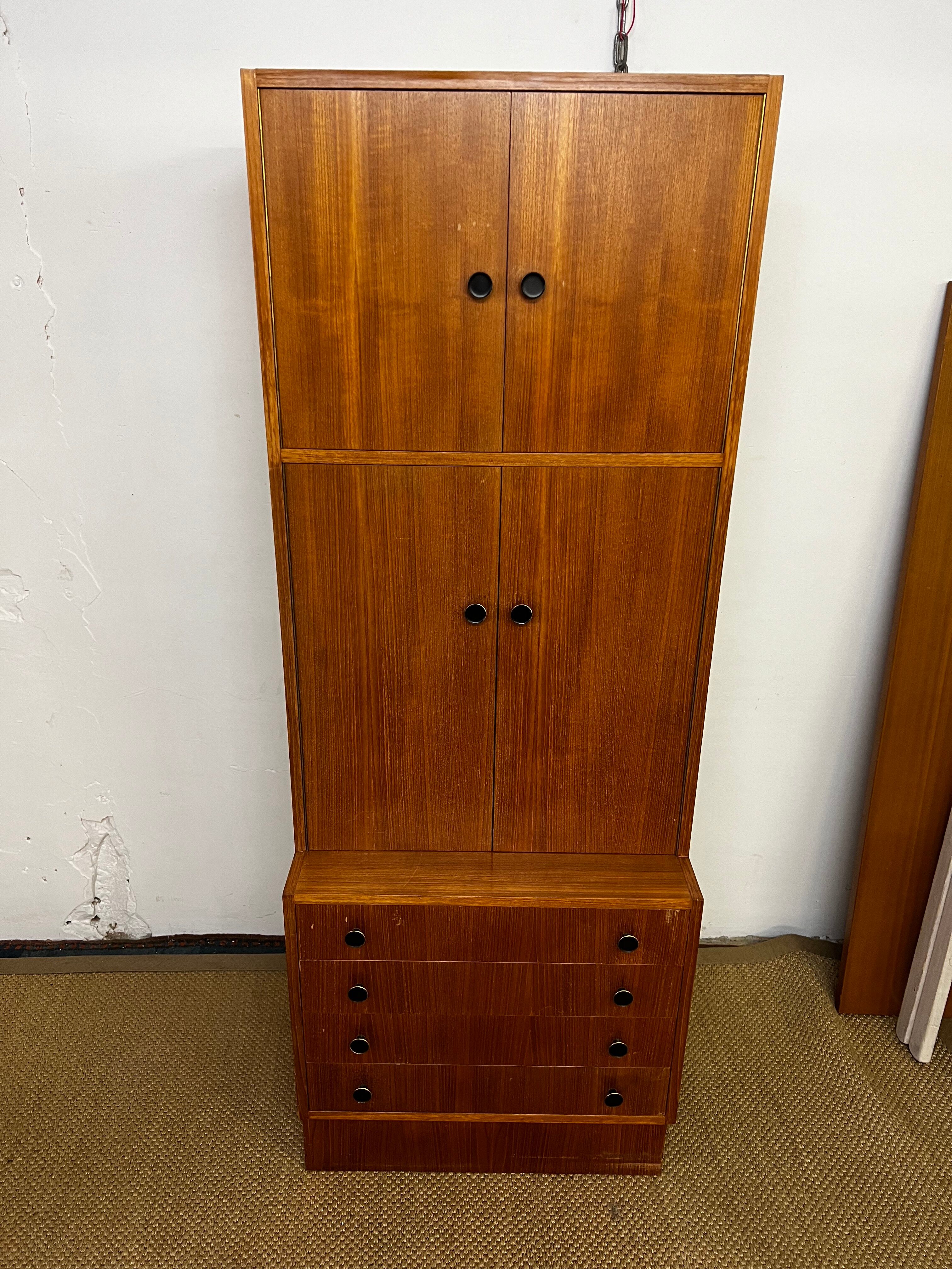 Vintage storage unit