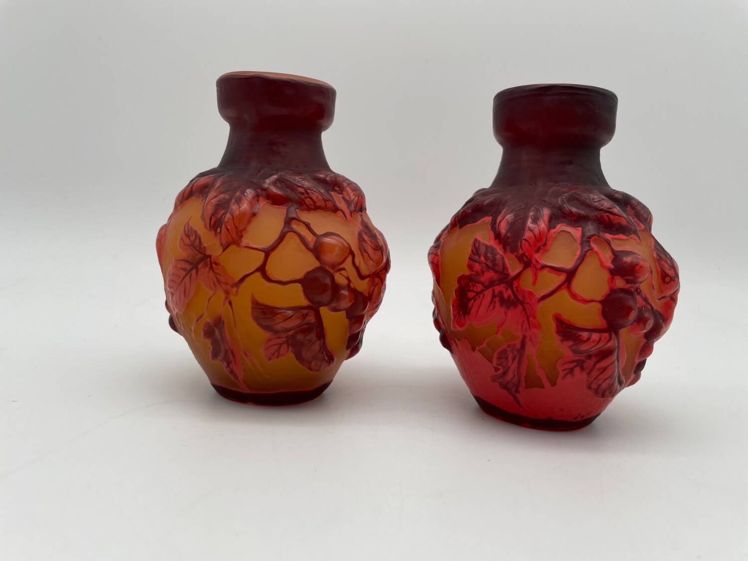 Paire de vases Tip Emile Gallé, pate de verre