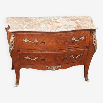 Commode en marqueterie style Louis XV