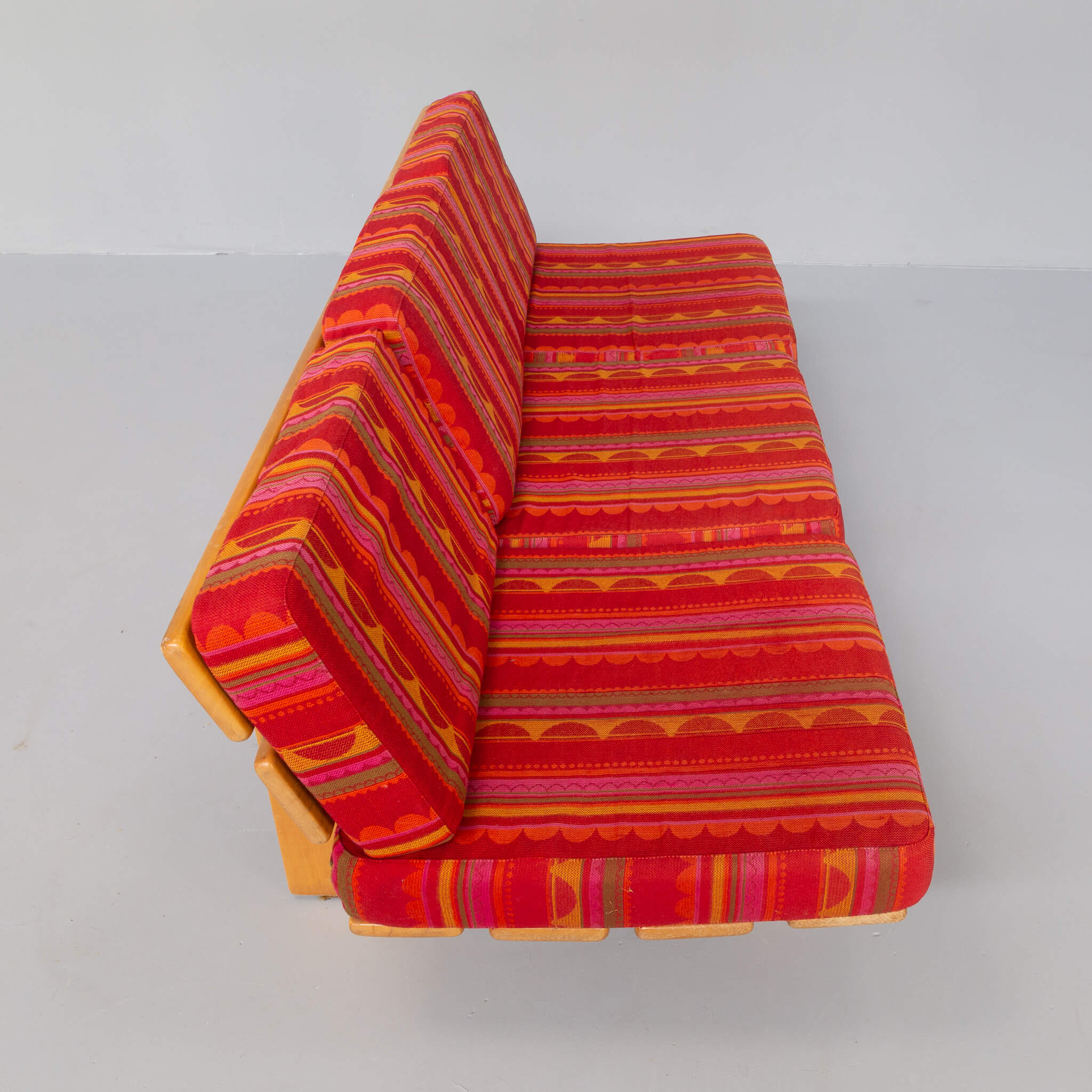 80s low three seat slatted bench / sofa