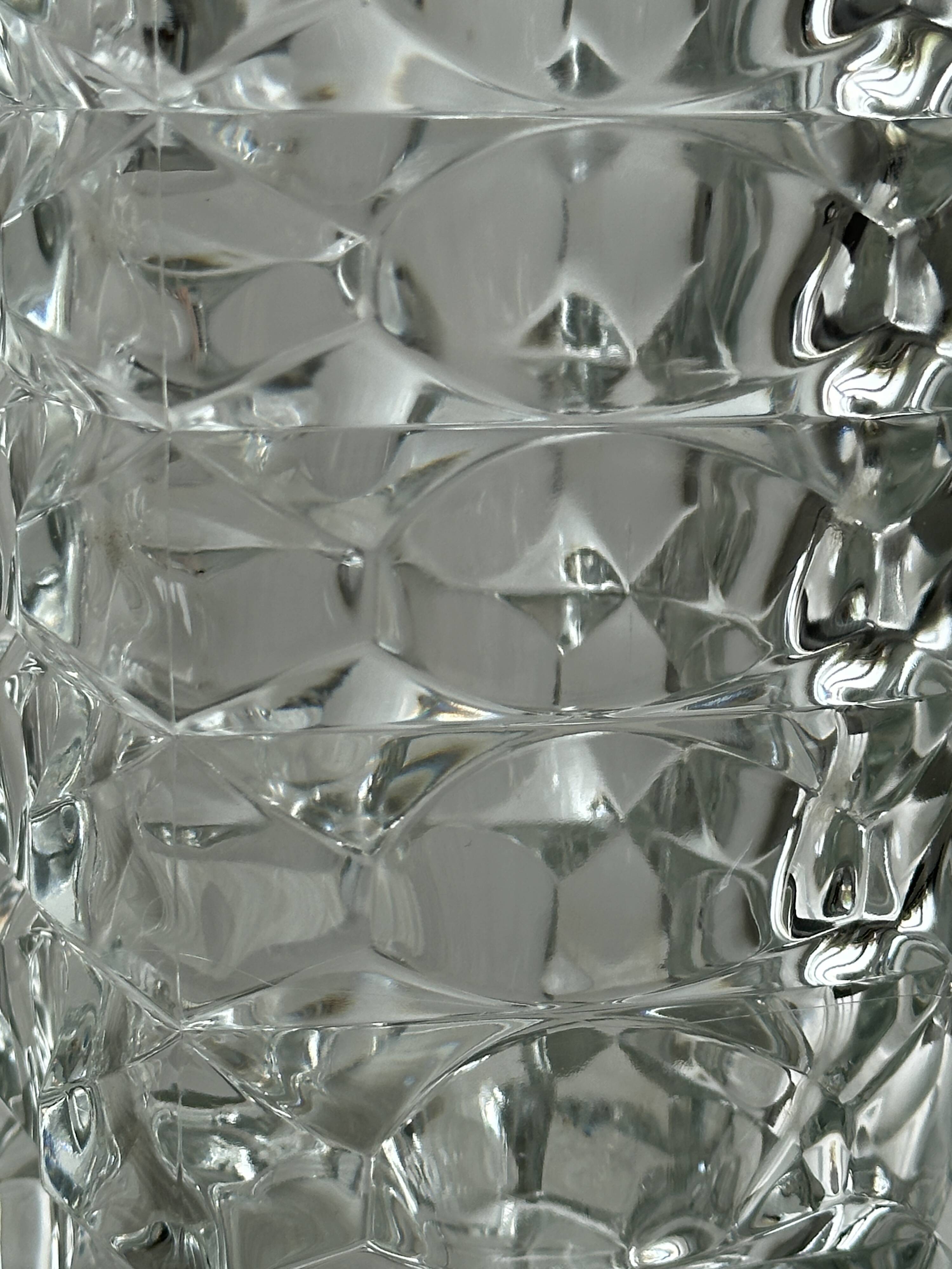 Rectangular crystal vase in thick glass, bouquet vase.