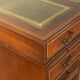 Bureau de style anglais ancien