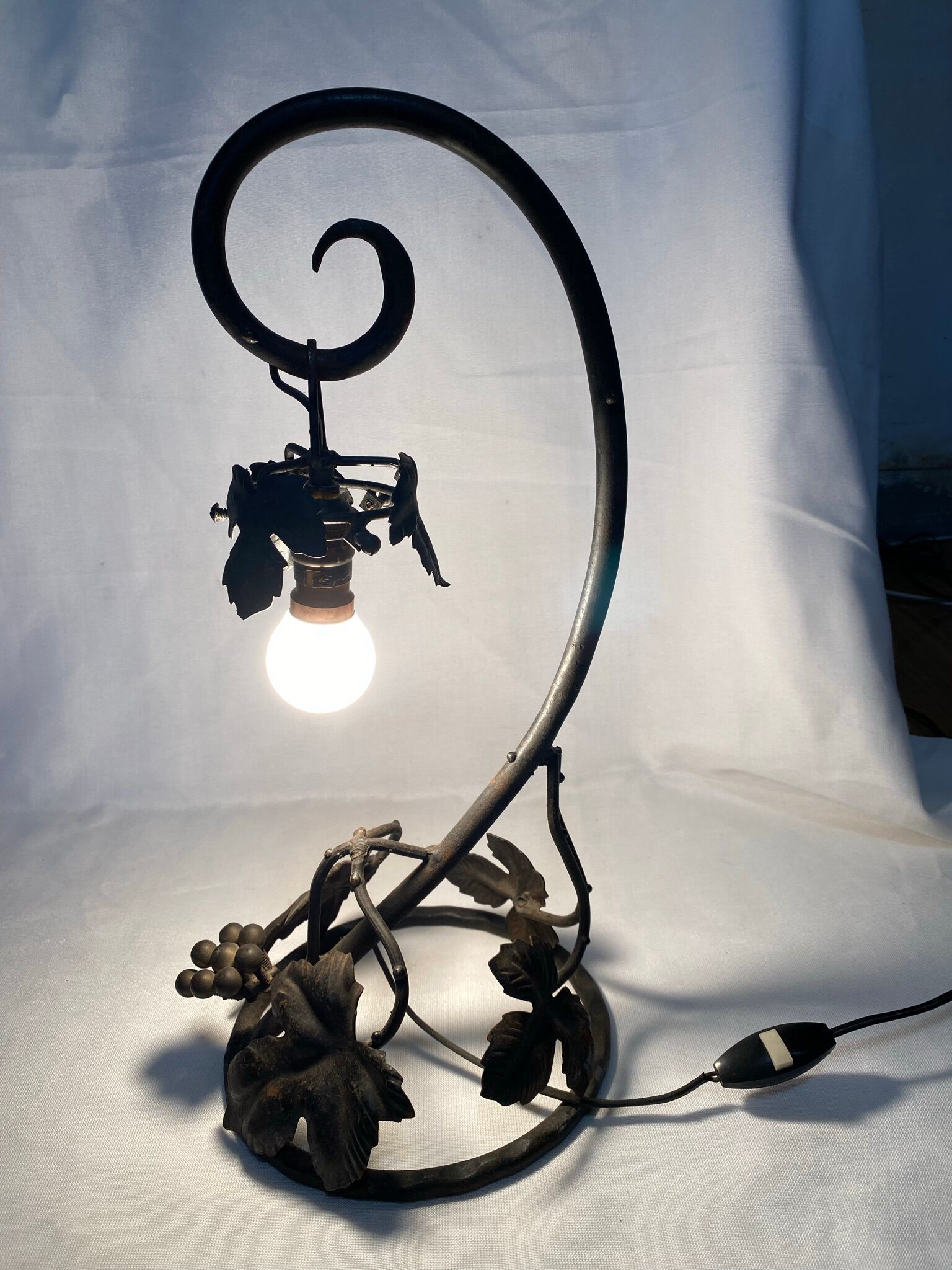 Art Deco lamp signed "Art de France"