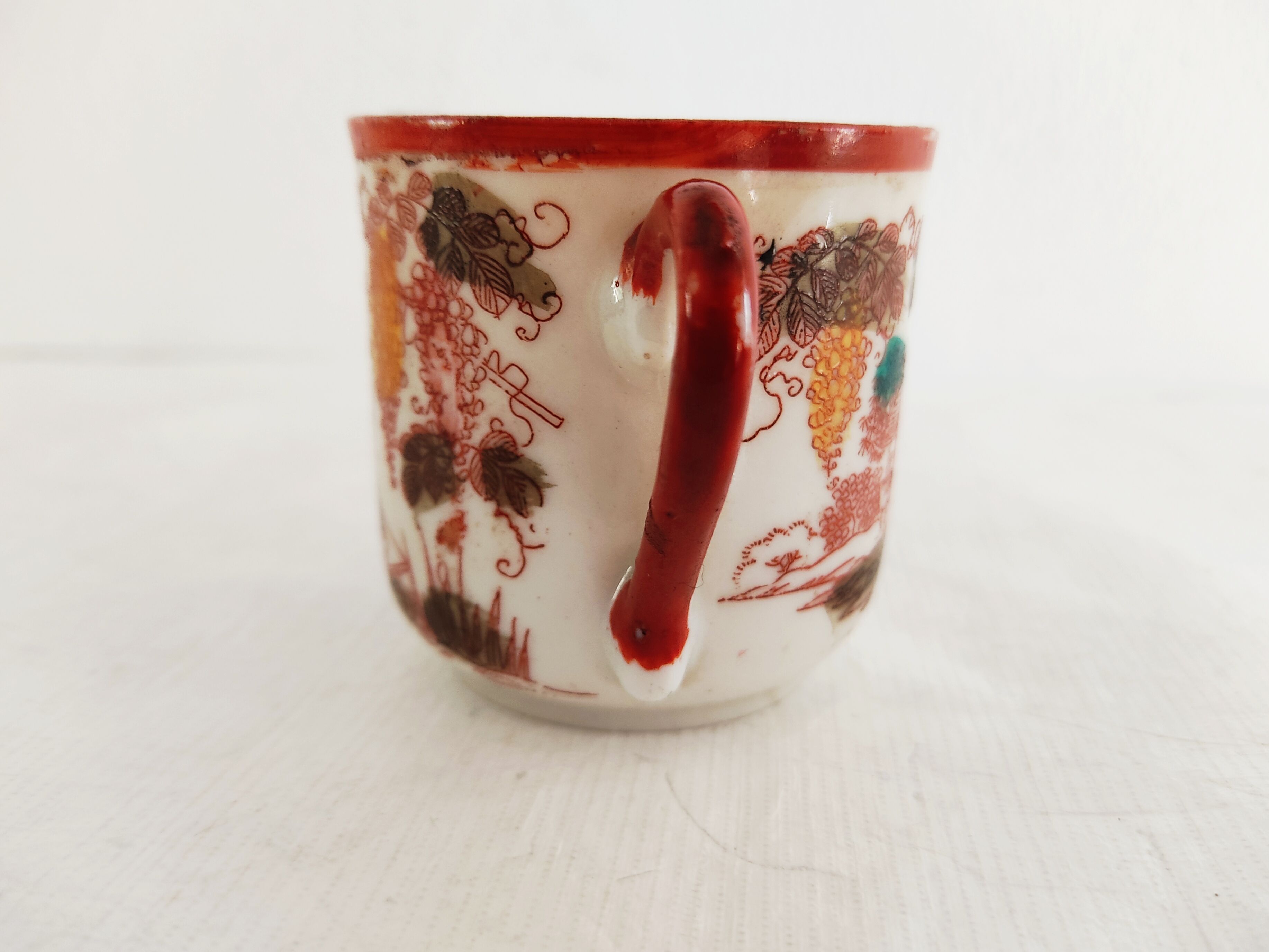 Chinese porcelain cup and cup