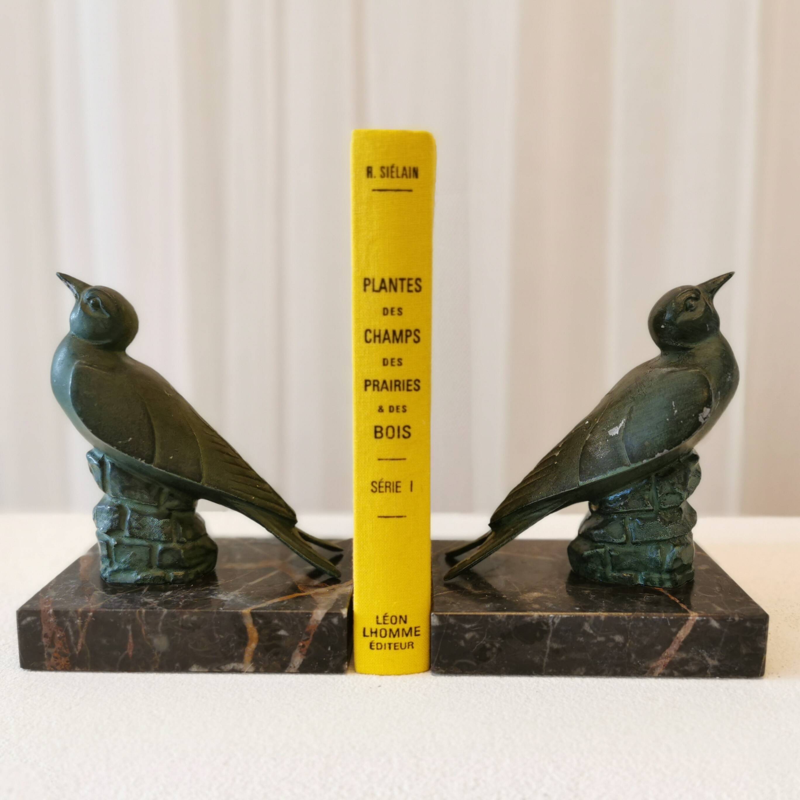 “Swallow” bookends