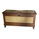 Old cooler in wood and zinc