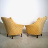 Pair of yellow vintage armchairs