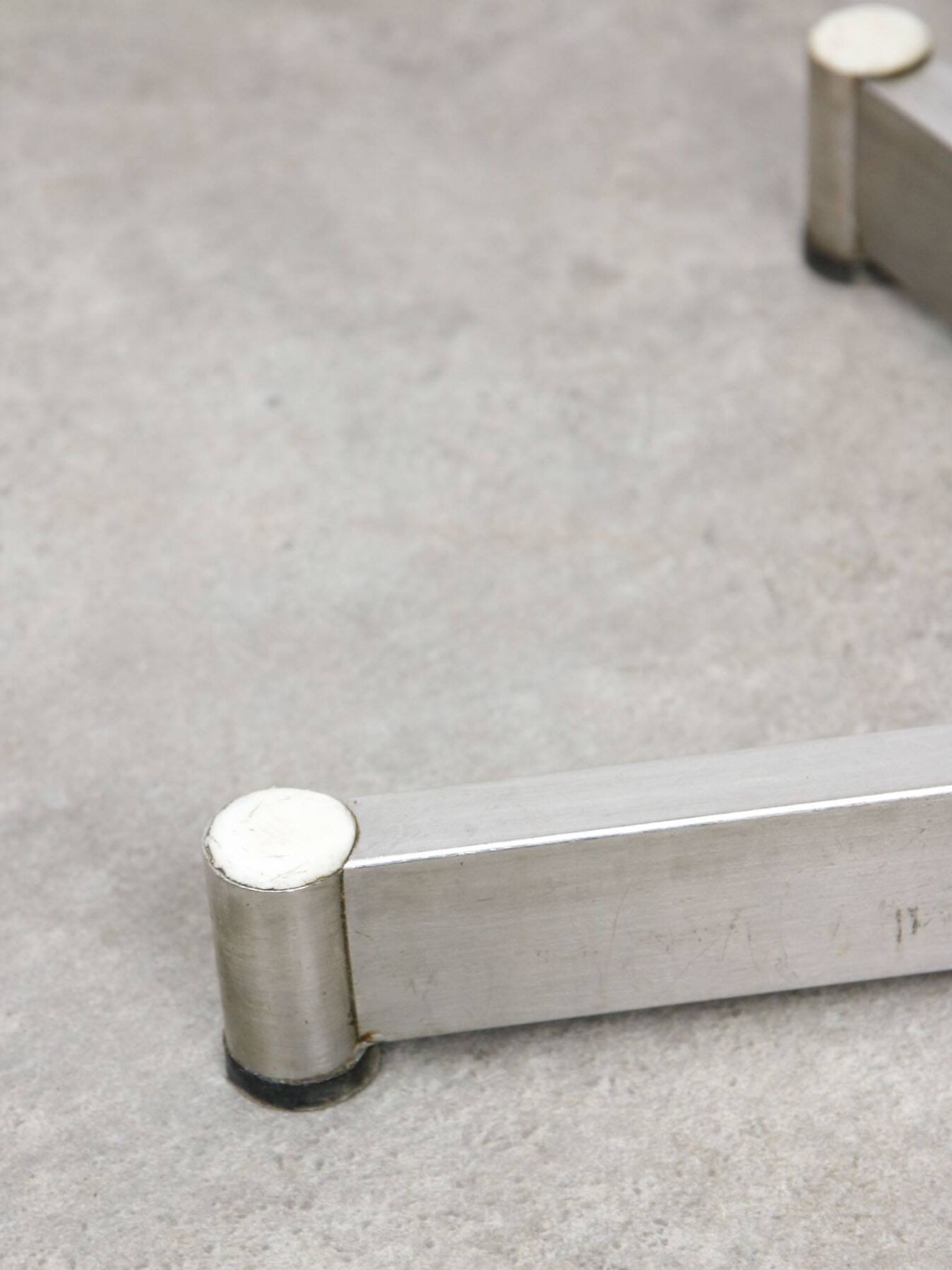 Tabouret pivotant Bauhaus moderniste en chrome, années 1950