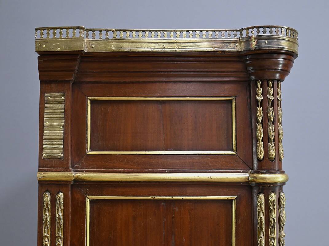 Mahogany Library Scriban, Louis XVI style – Mid-19th century