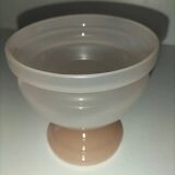 Coupe en opaline rose.
