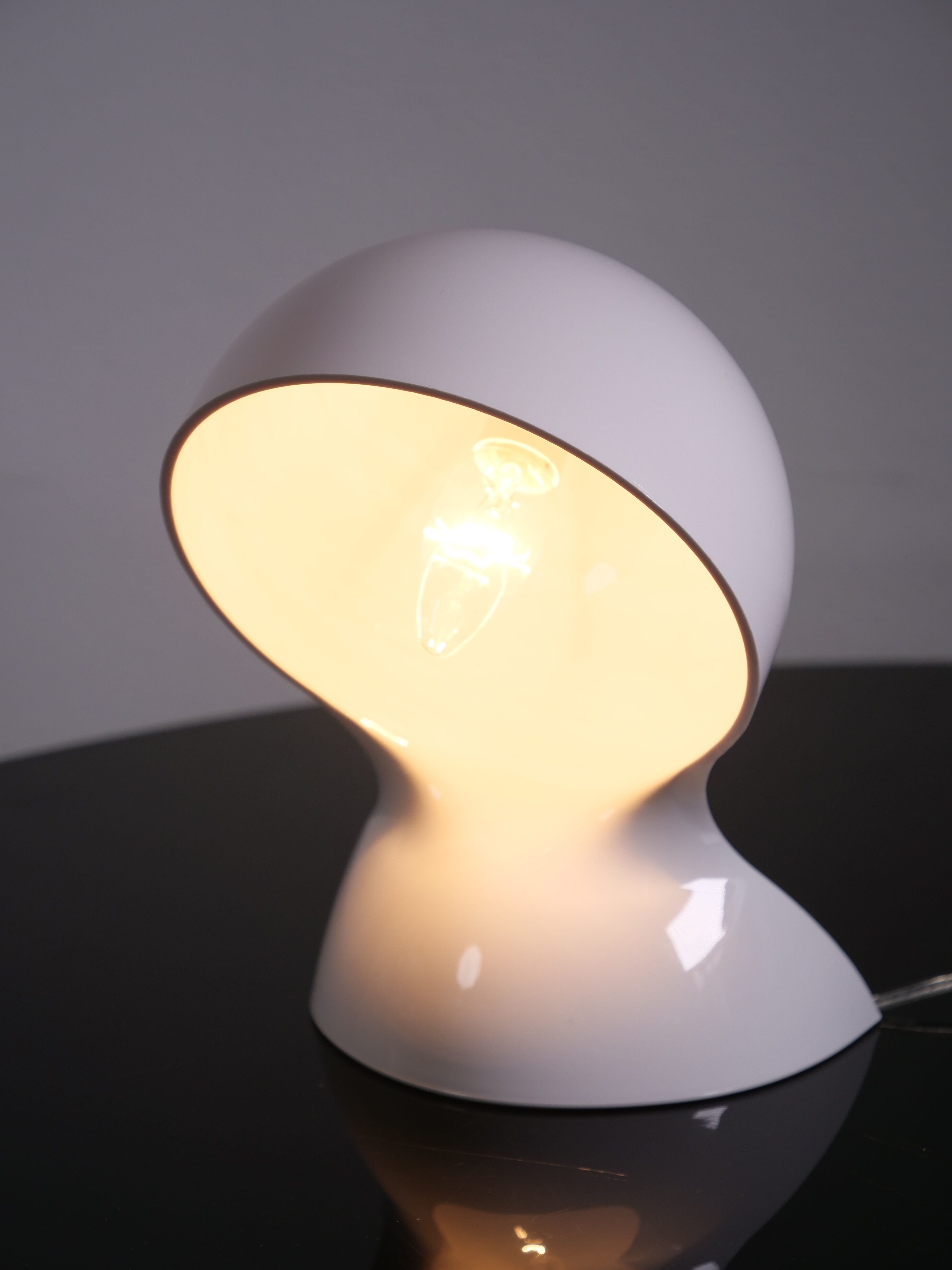 artemide Dalu lamp by Vico Magistretti