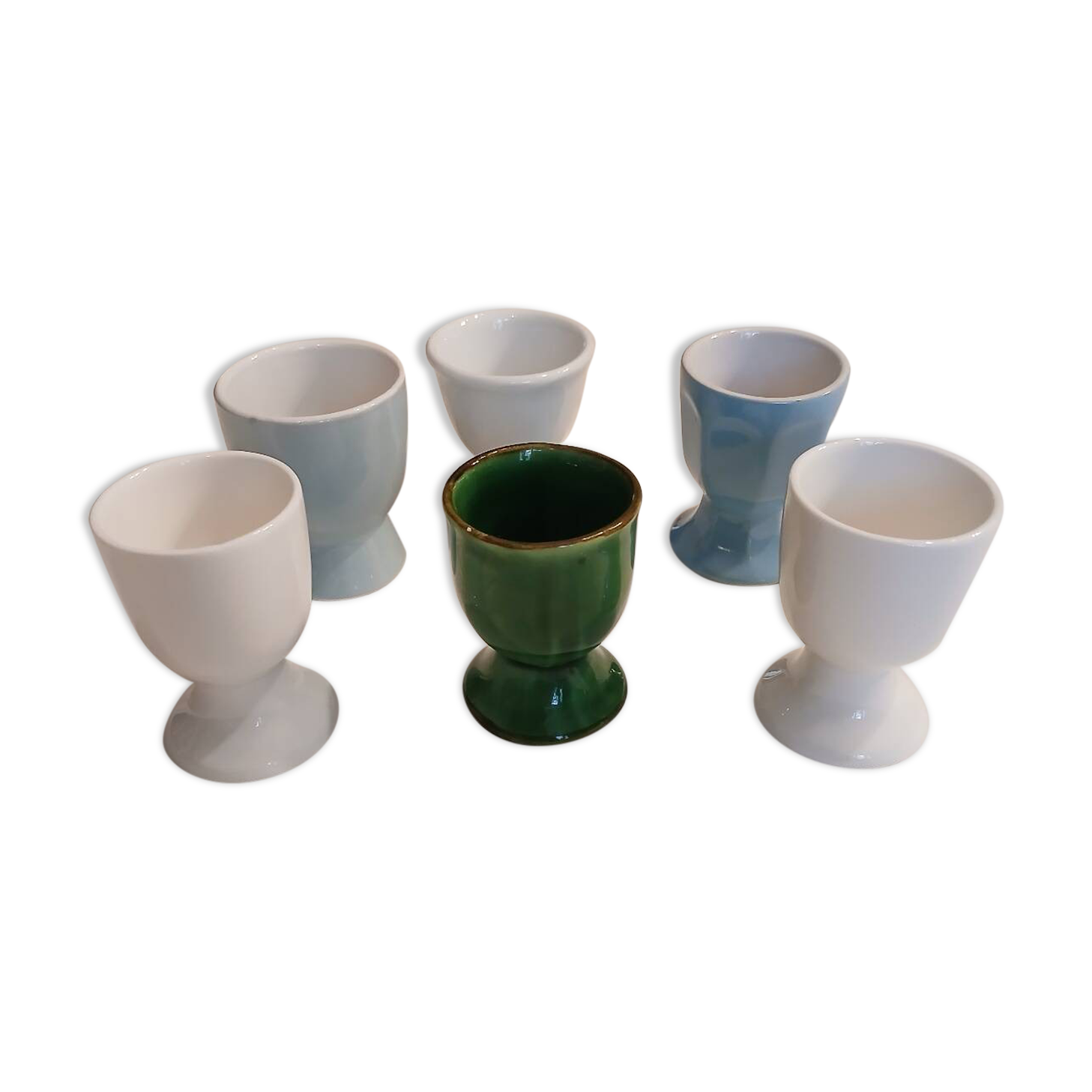 6 coquetiers anciens dépareillés