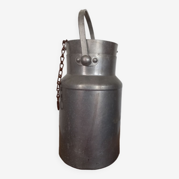 Milk canister