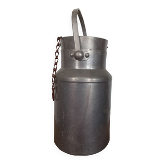 Milk canister