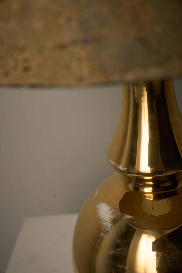 Lampe de table élégante en céramique avec abat-jour en liège