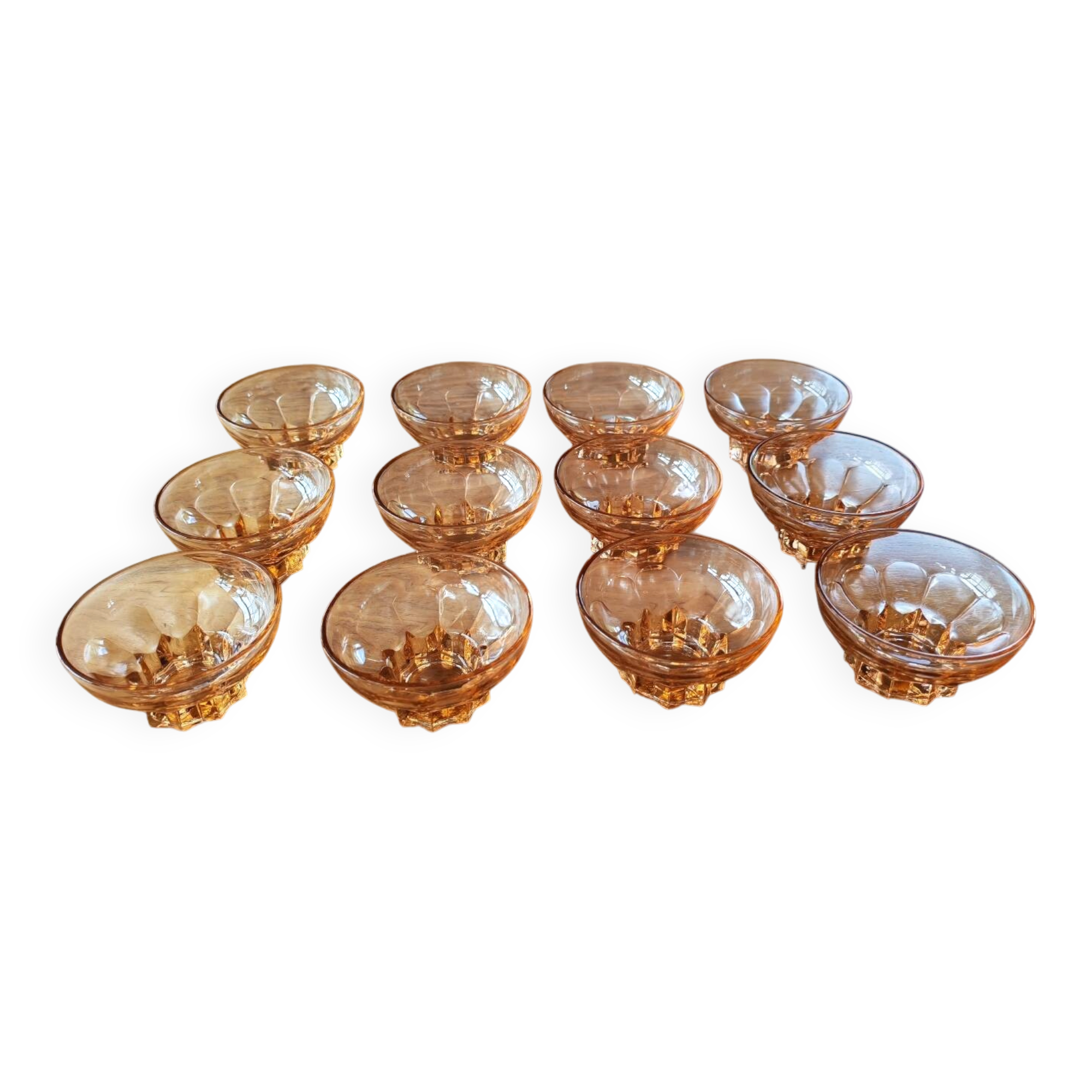Lot de 12 coupelles art déco en verre