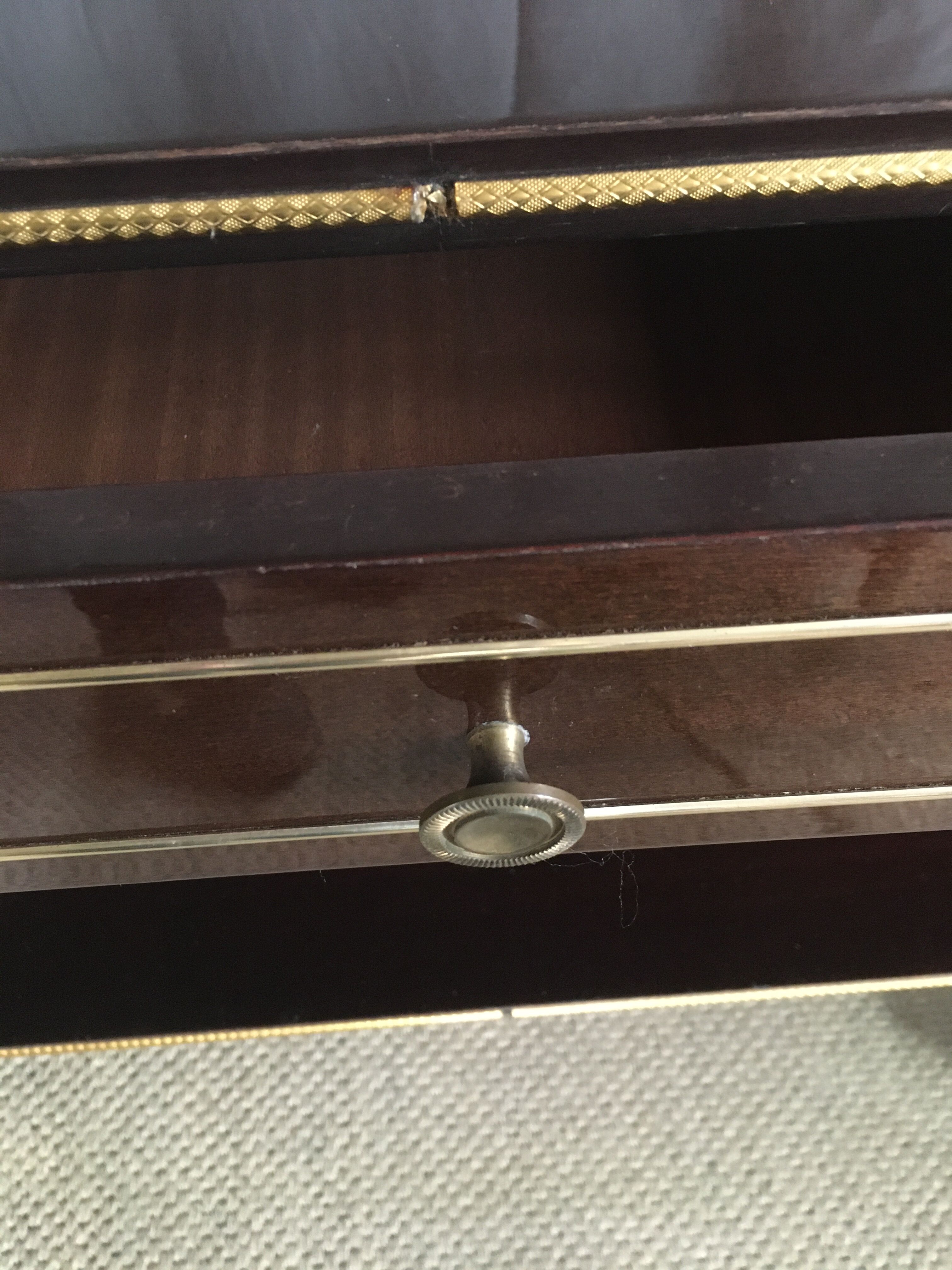 Vintage roller table