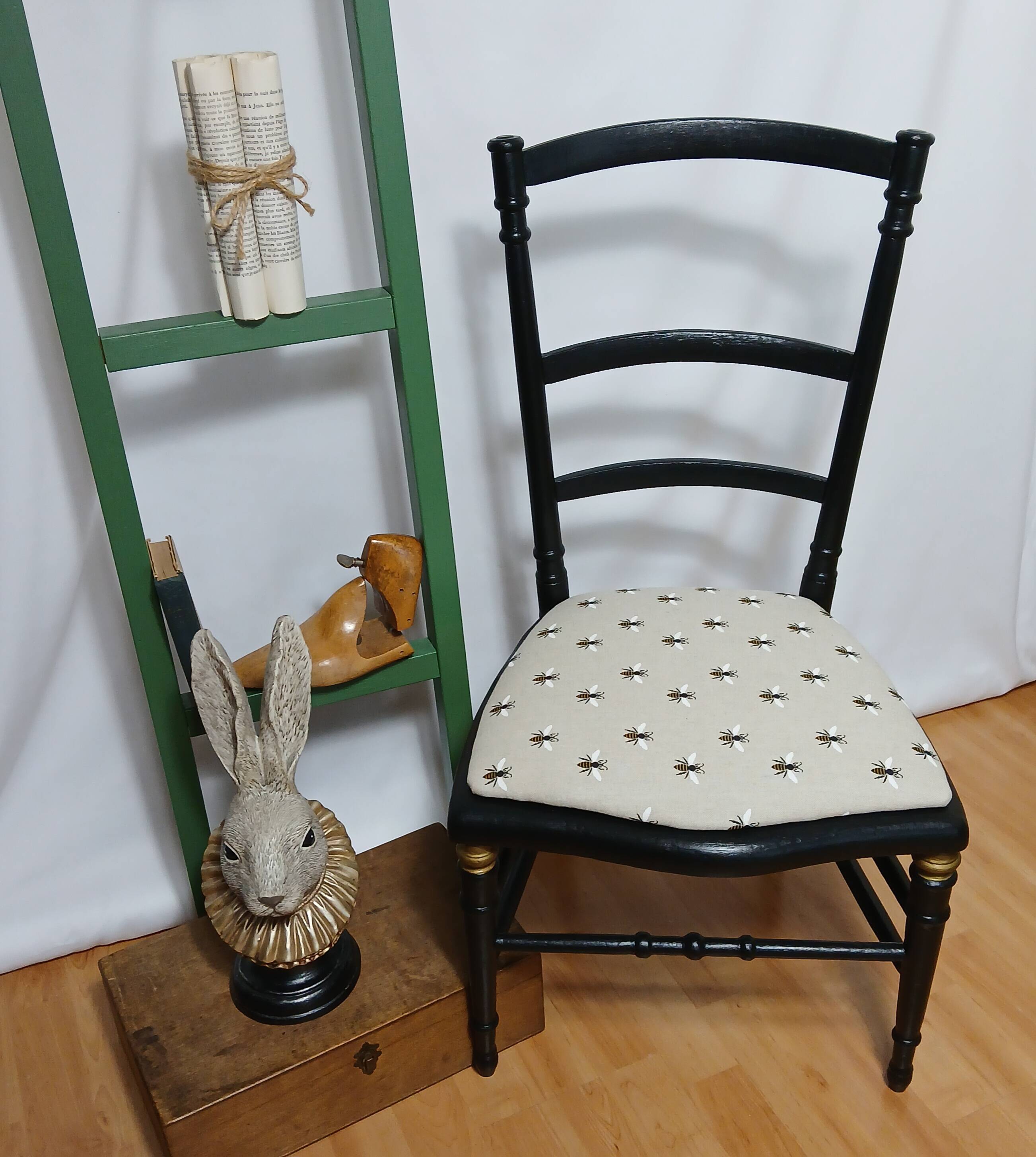 Chaise basse style napoleon iii